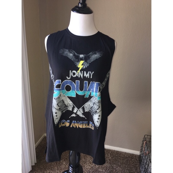 Forever 21 Tops - Brand New Muscle Tee